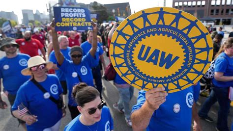 UAW chief says offers from Detroit companies are inadequate, says union is ready to go on strike